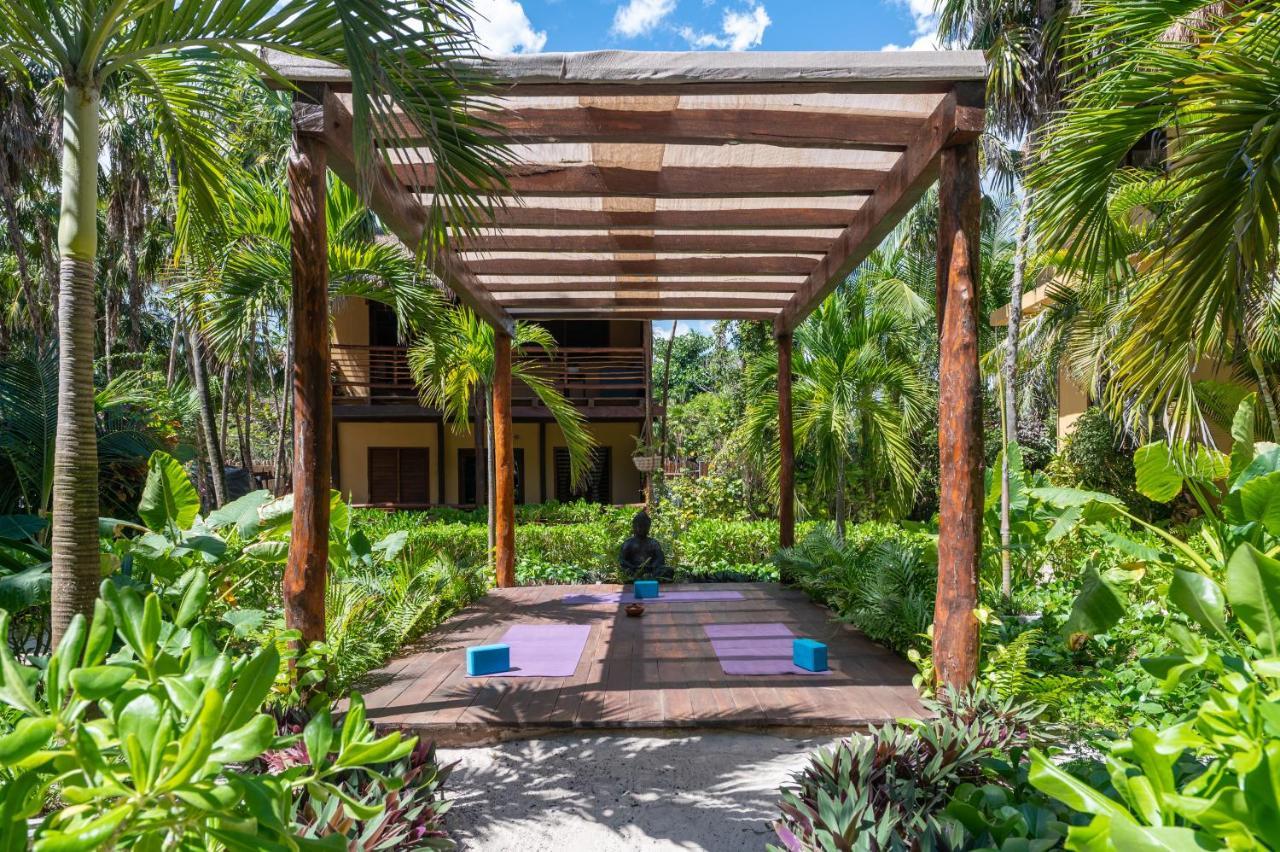 Hip Hotel By Ana Y Jose Tulum Exterior photo