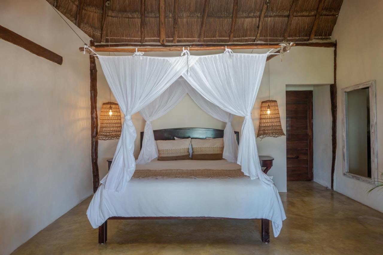 Hip Hotel By Ana Y Jose Tulum Exterior photo