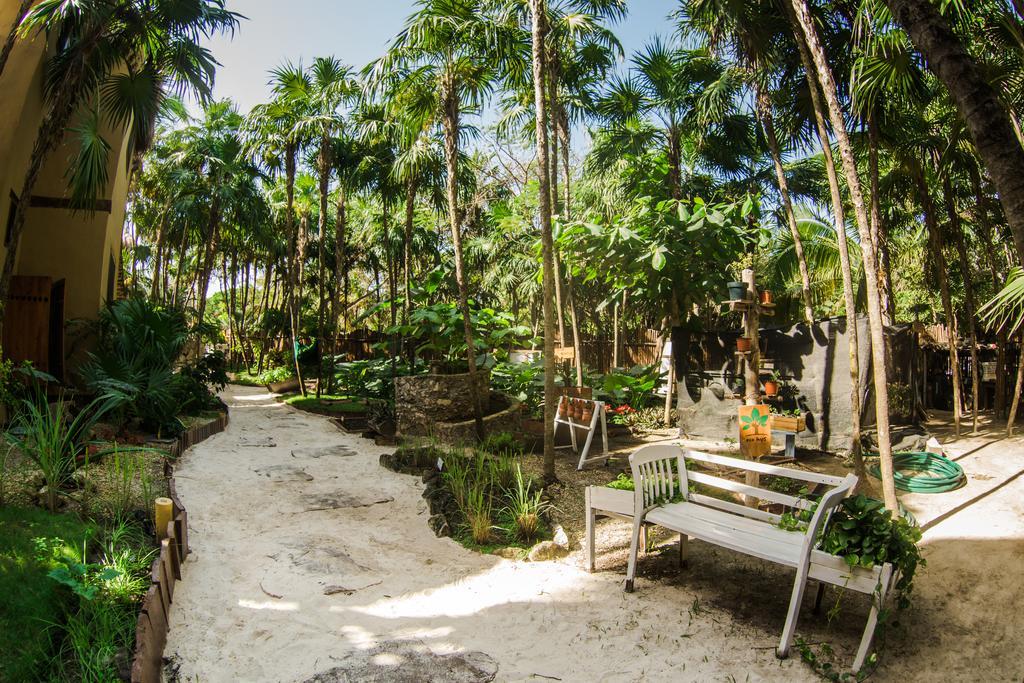 Hip Hotel By Ana Y Jose Tulum Exterior photo