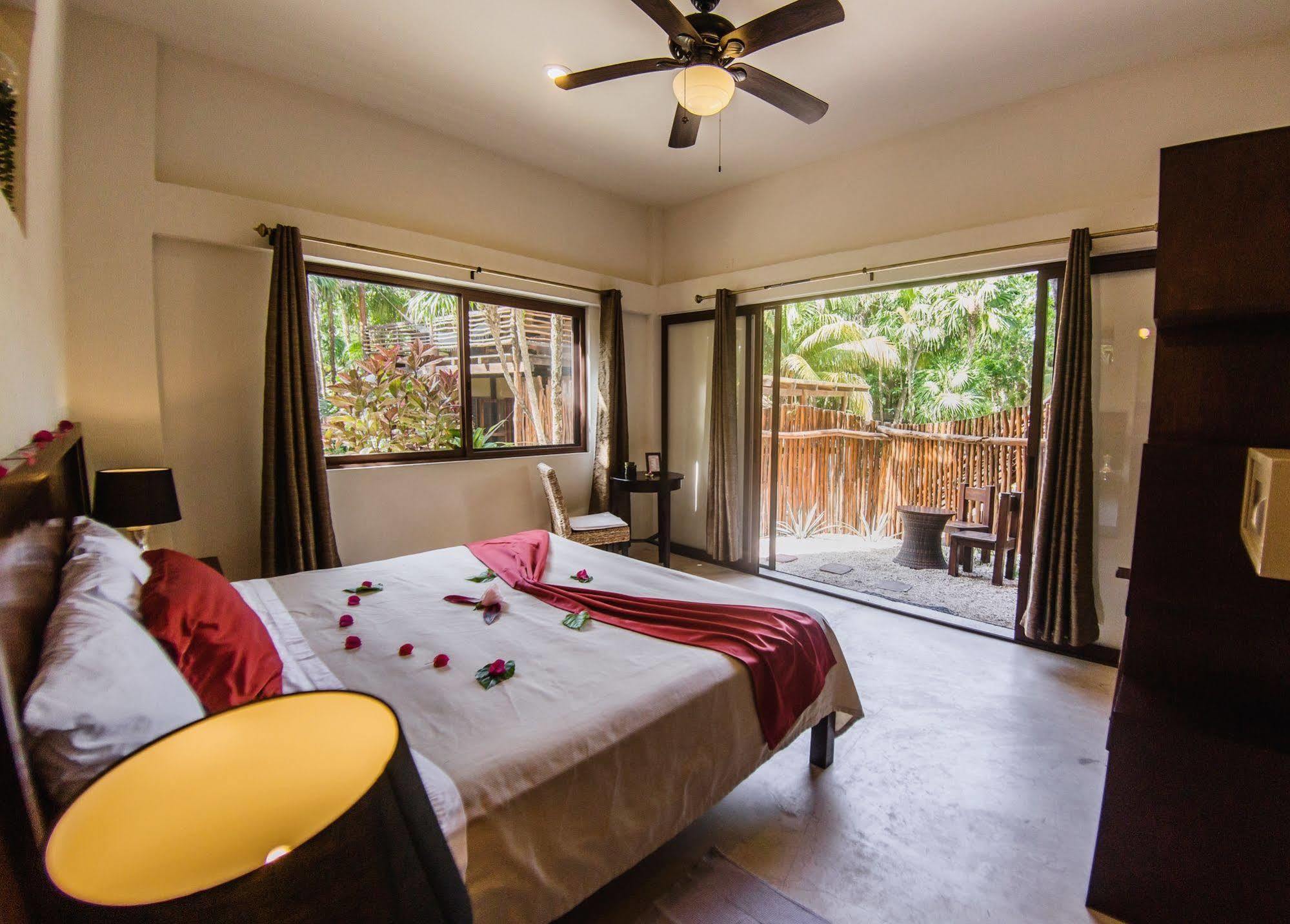 Hip Hotel By Ana Y Jose Tulum Exterior photo